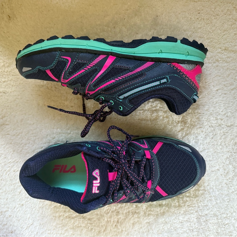 Fila women 9.5 Trail Running Shoes Sneakers TKO TR 2.0 Navy Pink